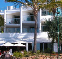 On The Beach - Accommodation Gladstone
