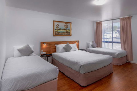 Econo Lodge Lilydale - Accommodation Gladstone 0