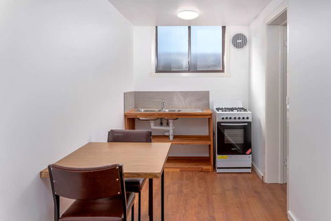 Econo Lodge Lilydale - Accommodation Gladstone 1