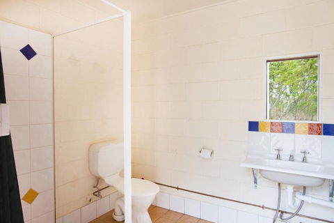 Discovery Parks Mount Isa - Accommodation Gladstone 2