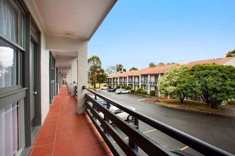 Ferntree Gully, A Nightcap Hotel - Accommodation Gladstone 2