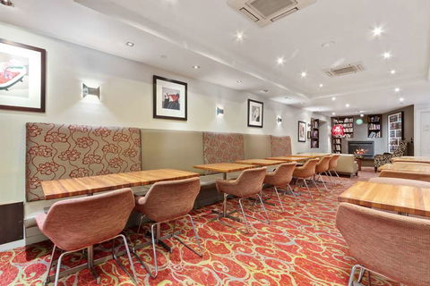 Alto Hotel On Bourke - Accommodation Gladstone 2
