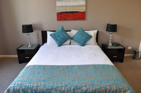 RNR Apartments, Adelaide - Accommodation Gladstone 1