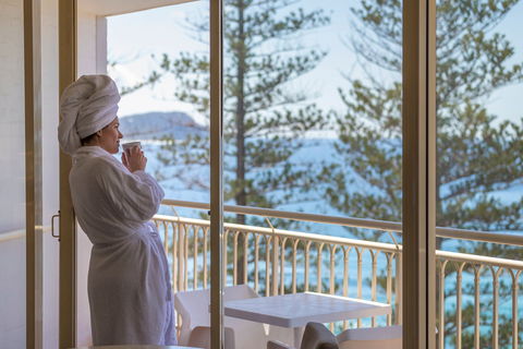 Crowne Plaza Terrigal - Accommodation Gladstone 1