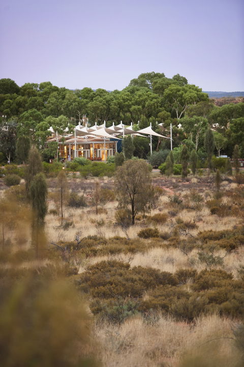 Sails In The Desert Hotel - Accommodation Gladstone 3