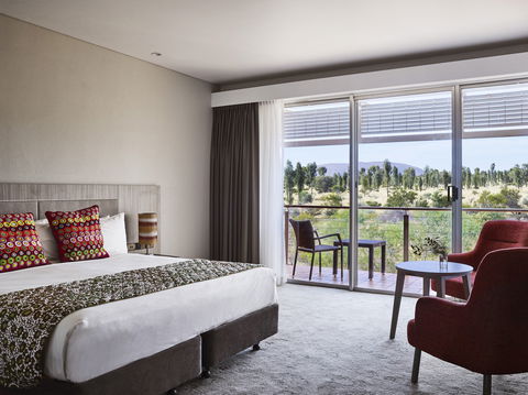 Desert Gardens, A Member Of Novotel Htls - Accommodation Gladstone 3