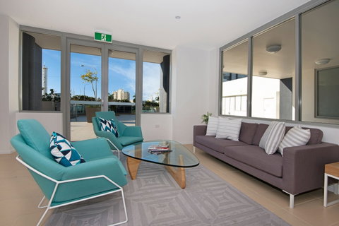 Allure Hotel and Apartments - Accommodation Gladstone 1