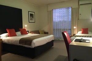 Sovereign Park Motor Inn - Accommodation Gladstone 3