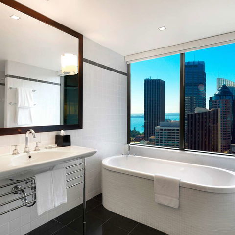 Amora Hotel Jamison Sydney - Accommodation Gladstone 14