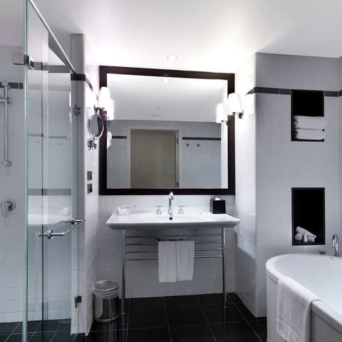 Amora Hotel Jamison Sydney - Accommodation Gladstone 15