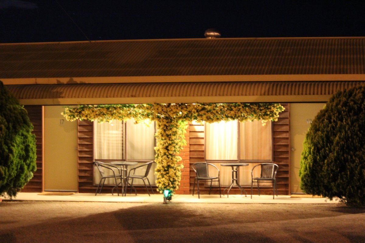 Ardlethan NSW Accommodation Gladstone