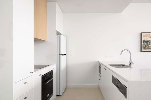 Knightsbridge Canberra - Accommodation Gladstone 11