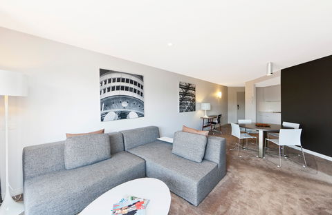 Astra Apartments The Griffin - Accommodation Gladstone 11