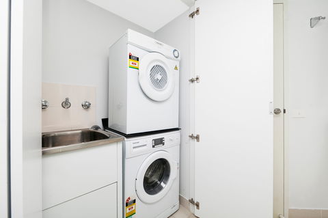 Astra Apartments The Griffin - Accommodation Gladstone 13