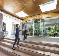 Crowne Plaza Canberra - Accommodation Gladstone