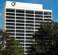 QT Canberra - Accommodation Gladstone