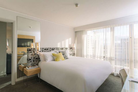 QT Canberra - Accommodation Gladstone 16