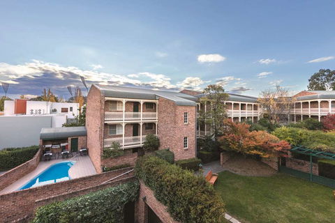 Adina Serviced Apts Canberra Kingston - Accommodation Gladstone 1