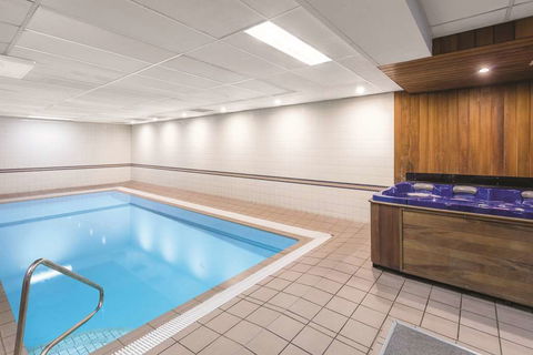 Adina Serviced Apts Canberra Kingston - Accommodation Gladstone 13