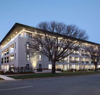 Knightsbridge Canberra - Accommodation Gladstone
