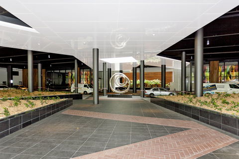 Astra Canberra Manhattan - Accommodation Gladstone 3