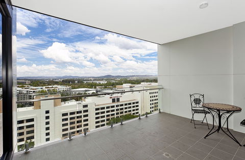Astra Canberra Manhattan - Accommodation Gladstone 8