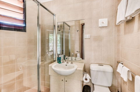 Palms City Resort - Accommodation Gladstone 8