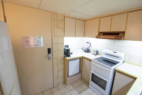 DoubleTree by Hilton Esplanade Darwin - Accommodation Gladstone 17