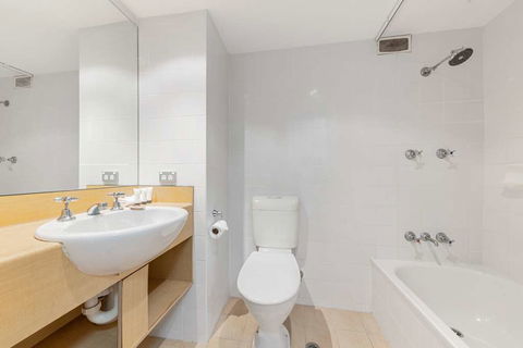 Hotel Frontier Darwin - Accommodation Gladstone 9