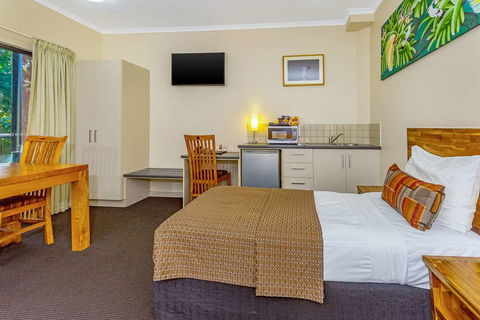 Quality Hotel Darwin Airport - Accommodation Gladstone 12