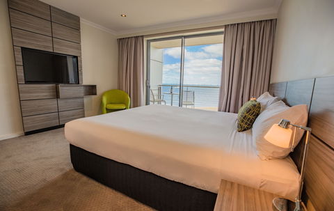 Aurora Ozone Hotel - Accommodation Gladstone 2