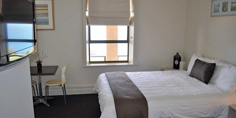 Kangaroo Island Seafront Resort - Accommodation Gladstone 0