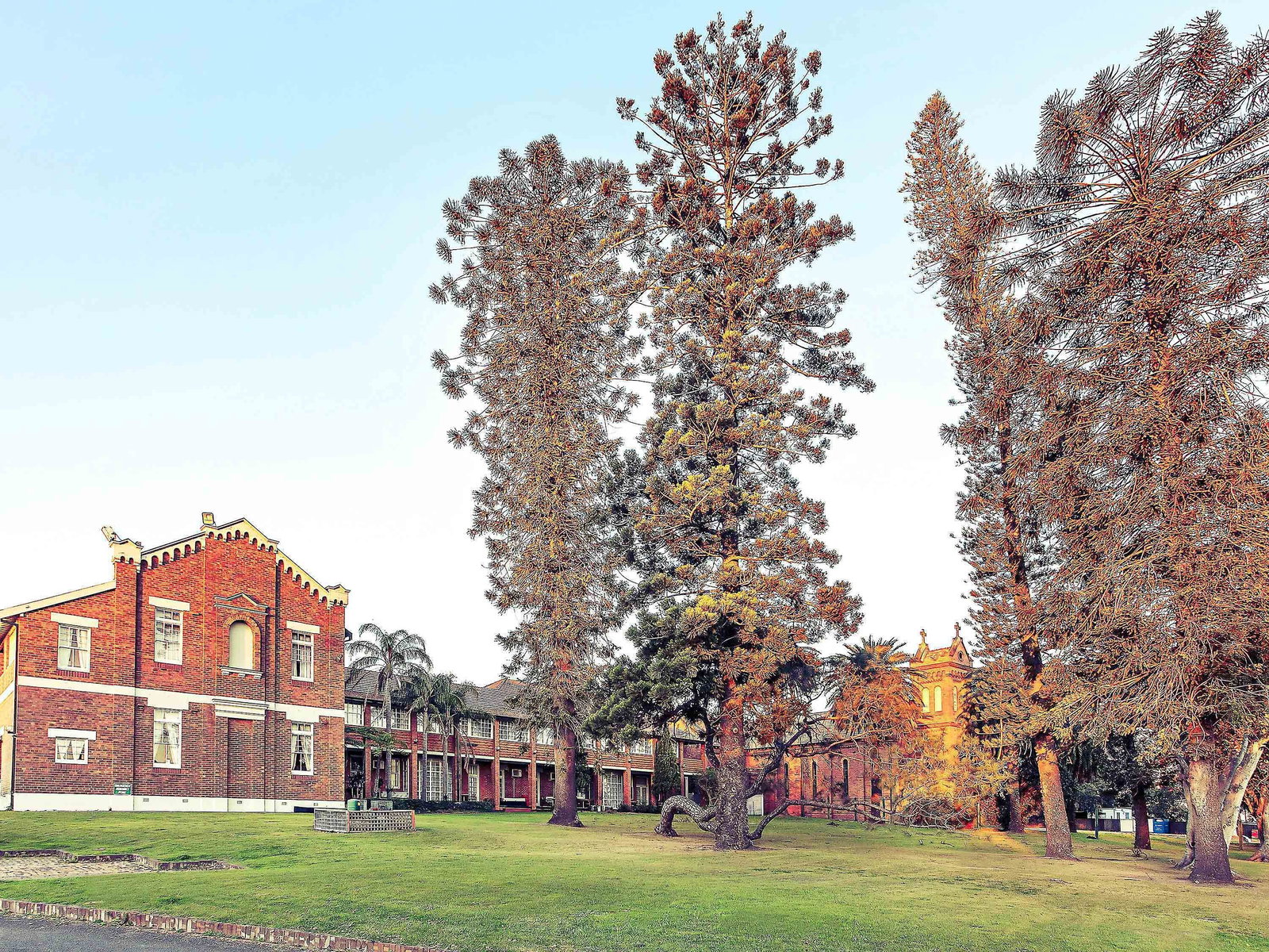 Maitland NSW Accommodation Gladstone