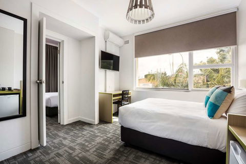 Caringbah Hotel, A NightCap Hotel - Accommodation Gladstone 1