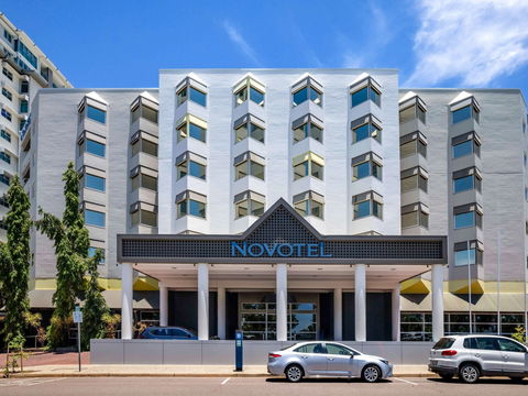 Novotel Darwin Atrium - Accommodation Gladstone 1