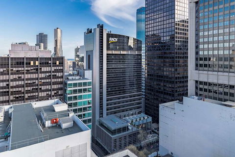 RACV City Club - Accommodation Gladstone 1