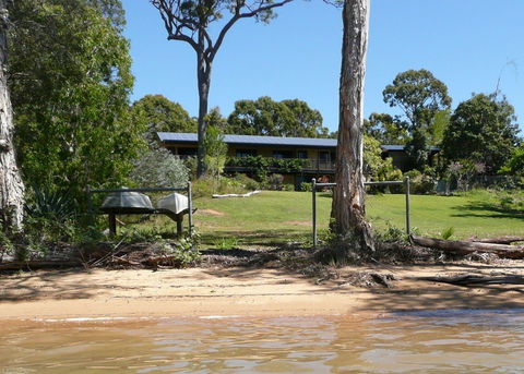 Yarrandabbi Dreaming Boutique B&B - Accommodation Gladstone 0