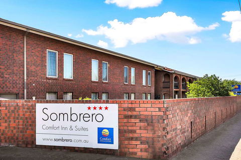 Comfort Inn & Suites Sombrero - Accommodation Gladstone 0