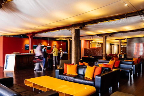 The Henry Jones Art Hotel - Accommodation Gladstone 2