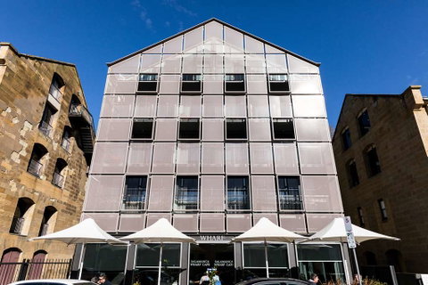 Salamanca Wharf Hotel - Accommodation Gladstone 0