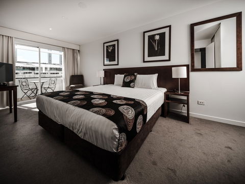 Salamanca Suites - Accommodation Gladstone 2