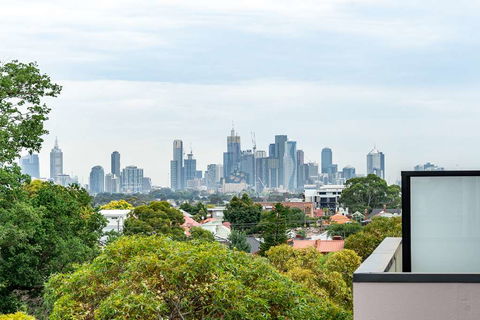 Artel Apartment Hotel Melbourne - Accommodation Gladstone 1