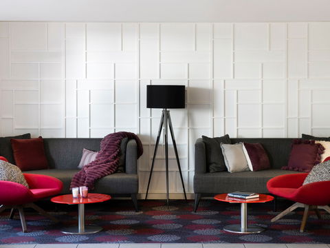 Mercure Sydney Macquarie Park - Accommodation Gladstone 1