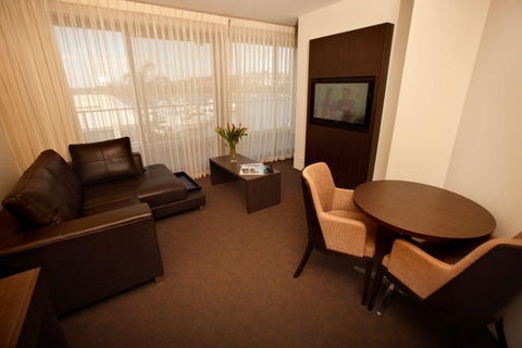 Pier 21 Apartment Hotel - Accommodation Gladstone 2