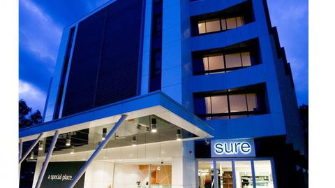 Hotel Urban St Leonards - Accommodation Gladstone 0
