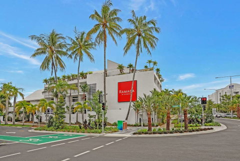Ramada By Wyndham Cairns City Centre - Accommodation Gladstone 0