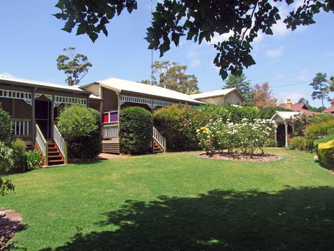 Adamsons Riverside Accommodation - Accommodation Gladstone 0