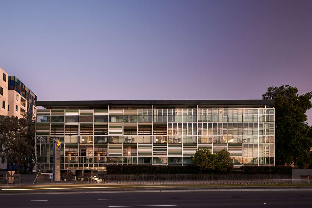 Wantirna South VIC Accommodation Gladstone