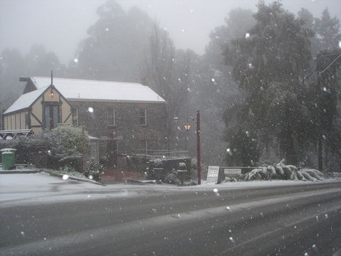Adeline Bed & Breakfast - Accommodation Gladstone 1