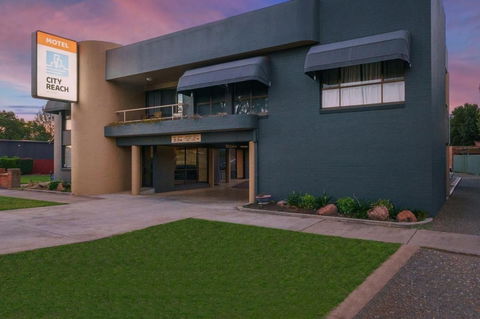 City Reach Motel - Accommodation Gladstone 0